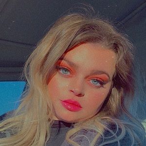 Meet your Posher, Marni